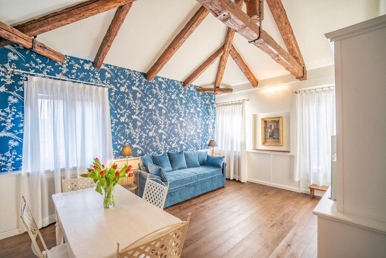 Lo Squero 3 With Balcony In Dorsoduro * Venecia